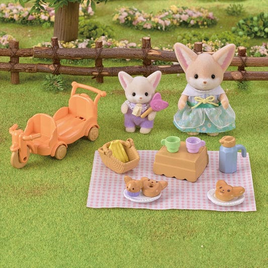 Sylvanian Families - Sunny Picnic Set - Image 3