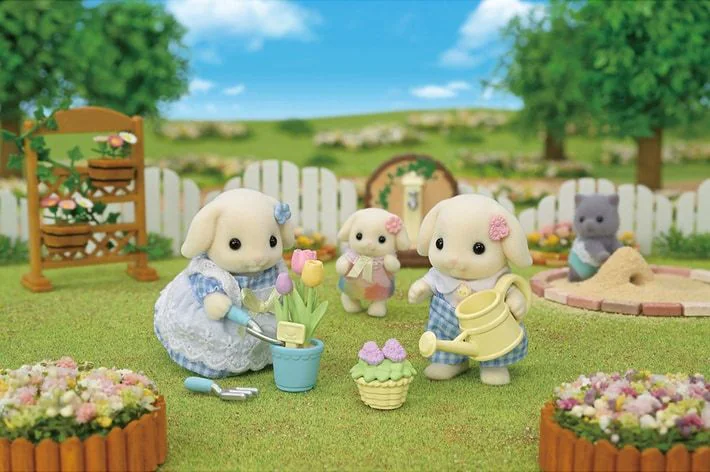 Sylvanian Families - Blossom Gardening Set - Image 4